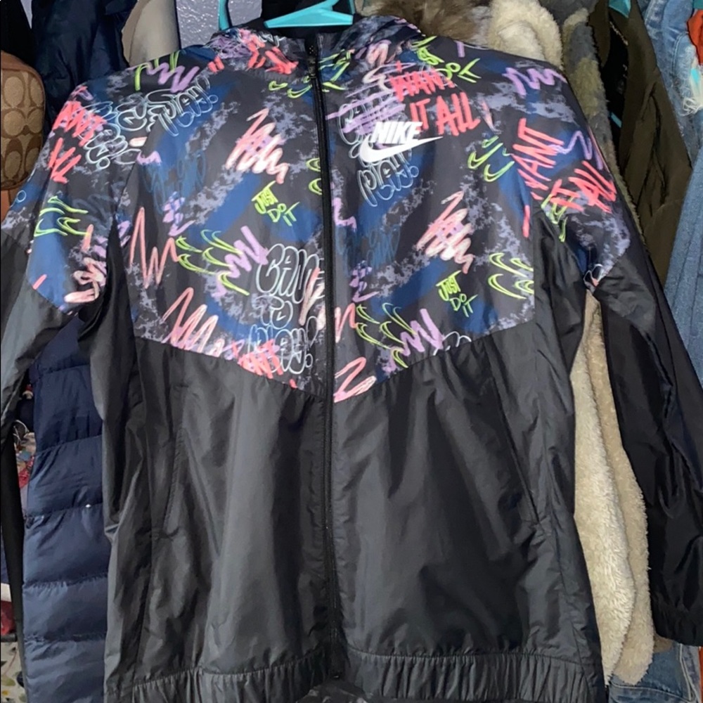 Girls Nike Windbreaker